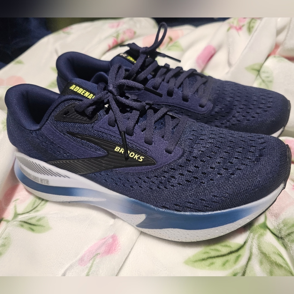 Brooks Adrenaline GTS 24 Blue Running Shoes